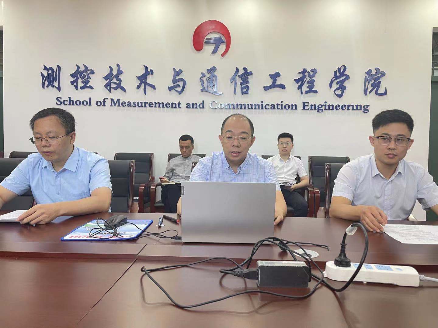 7b8d0666a046db43f82a1a6c980516f